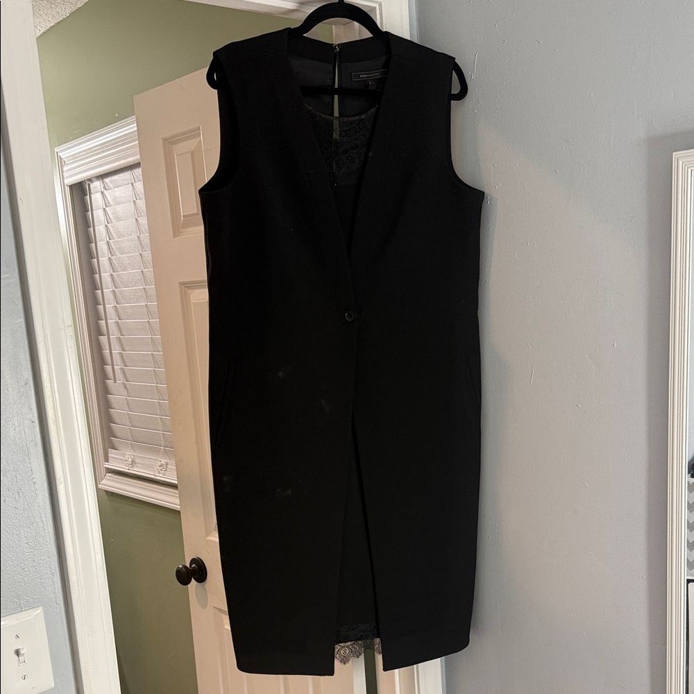 BCBGMaxAzria Black Sleeveless Midi Dress